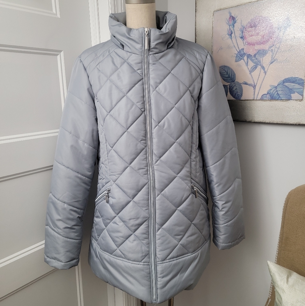Ellen Tracy winter coat (removable hood pls read description)
